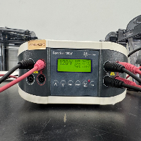 Life Technologies PowerEase300W Electrophoresis Power Supply image 2
